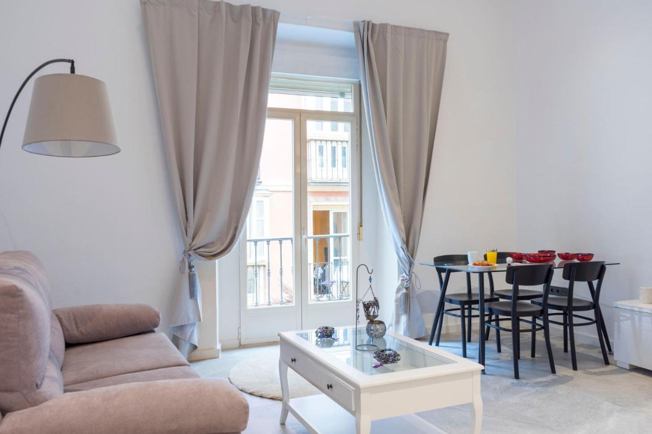Apartament Acogedor Apartamento En Pleno Centro De Malaga By Sharingco Zewnętrze zdjęcie
